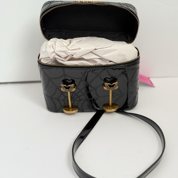 Betsey Johnson House of Spirits Crossbody Bag Limited Edition Halloween NWT - Picture 6 of 13